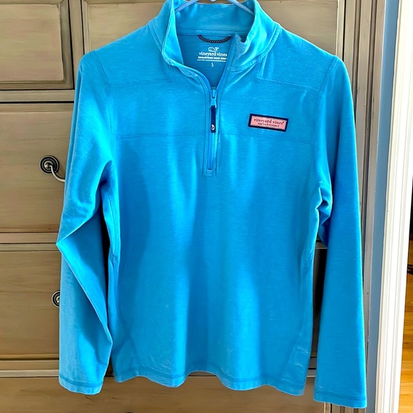 Vineyard Vines Shep Shirt, like new condition - Picture 1 of 2